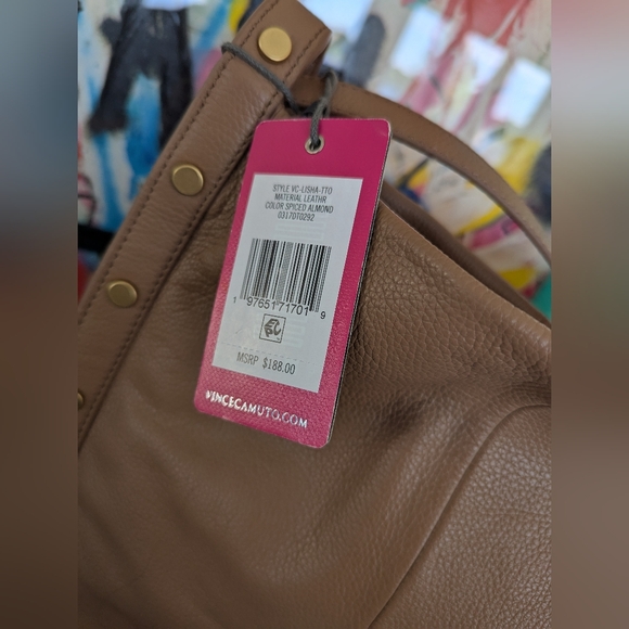 Vince Camuto Elegant Tan Leather Tote Bag - Picture 4 of 5